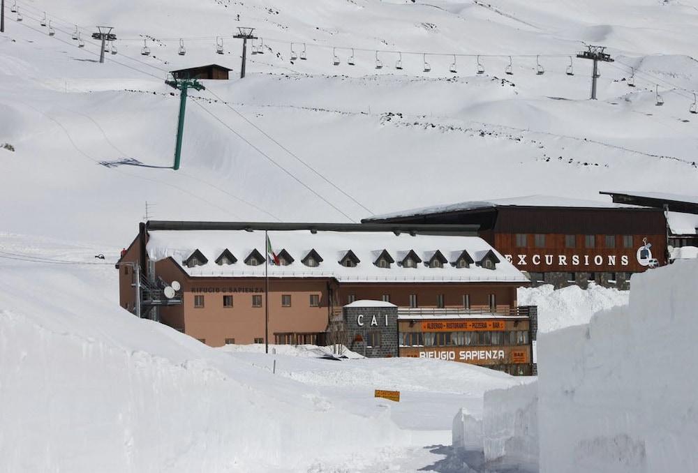 Rifugio Sapienza Hotel Nicolosi Bagian luar foto